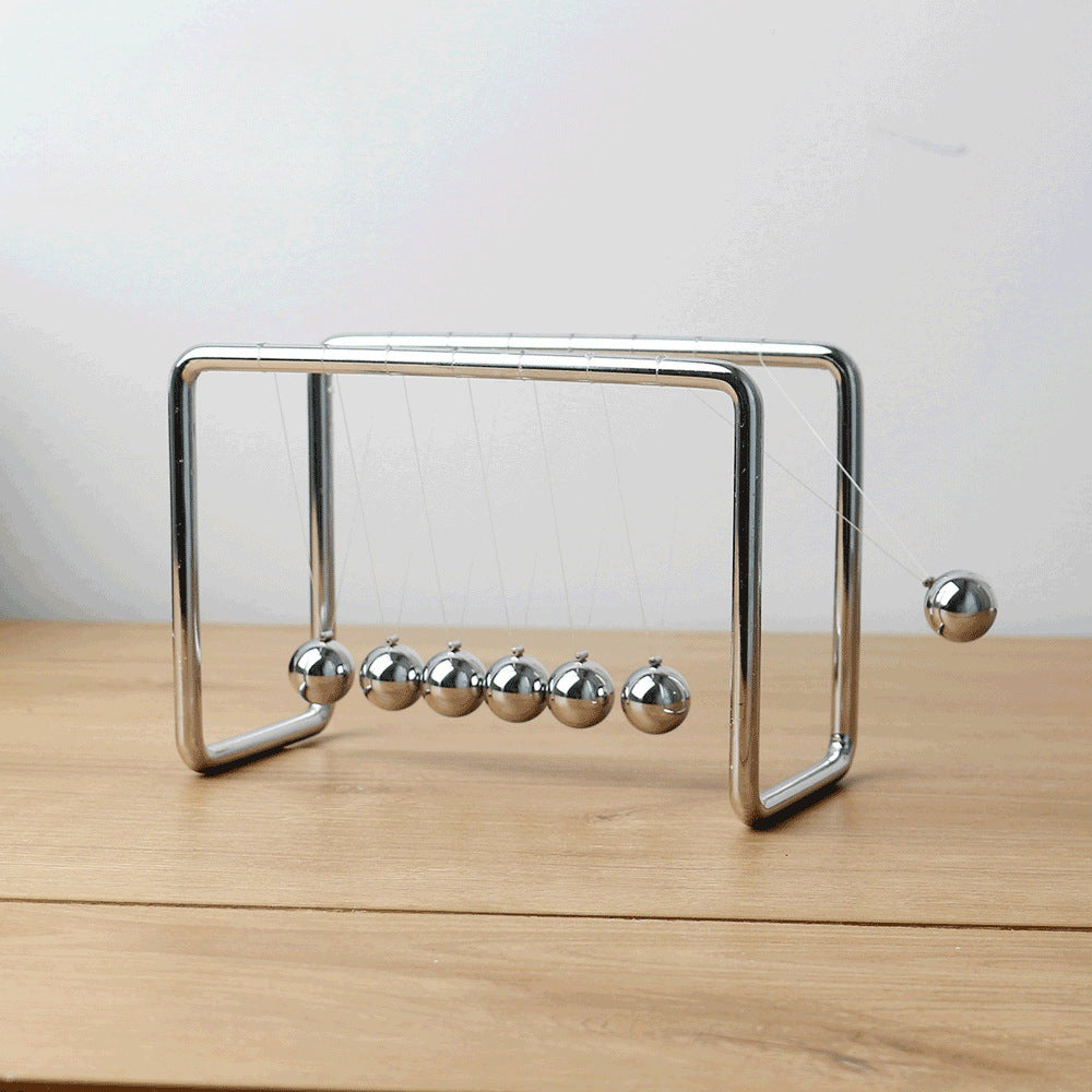 7-Ball Newton's Cradle — Office & Living Room Decor