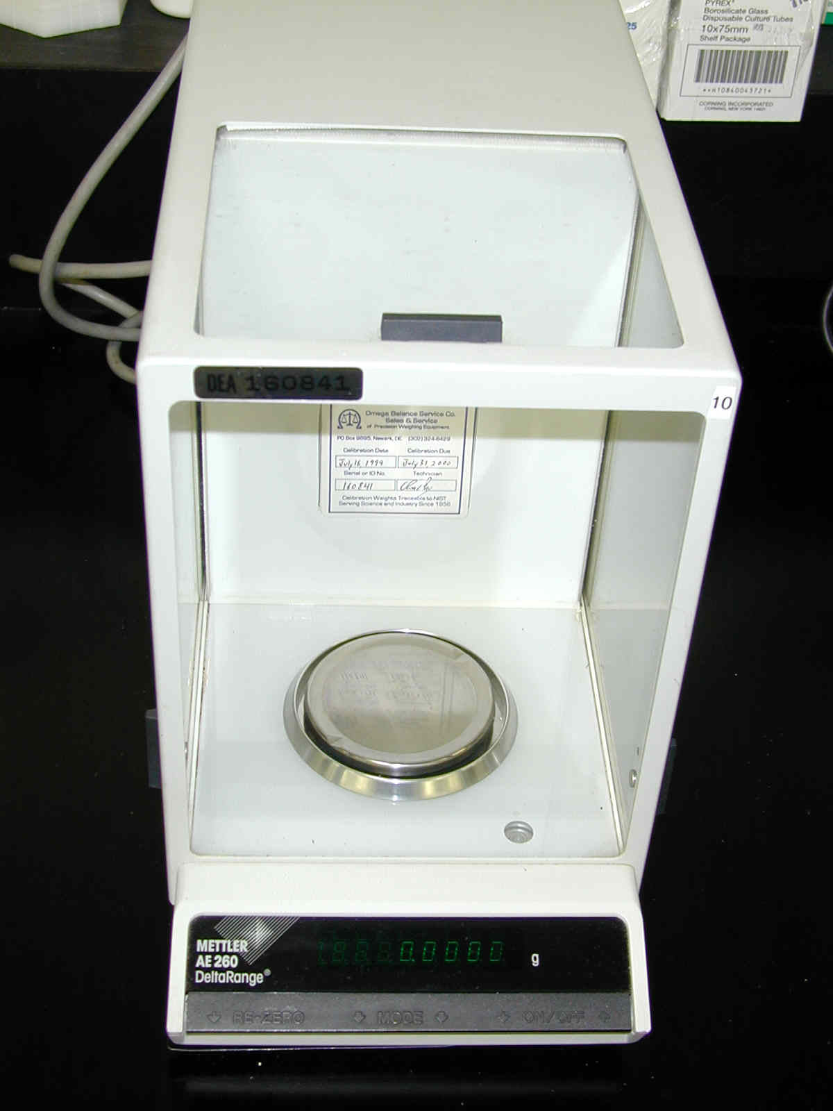 Mettler analytical balance precision laboratory scale 0.001g